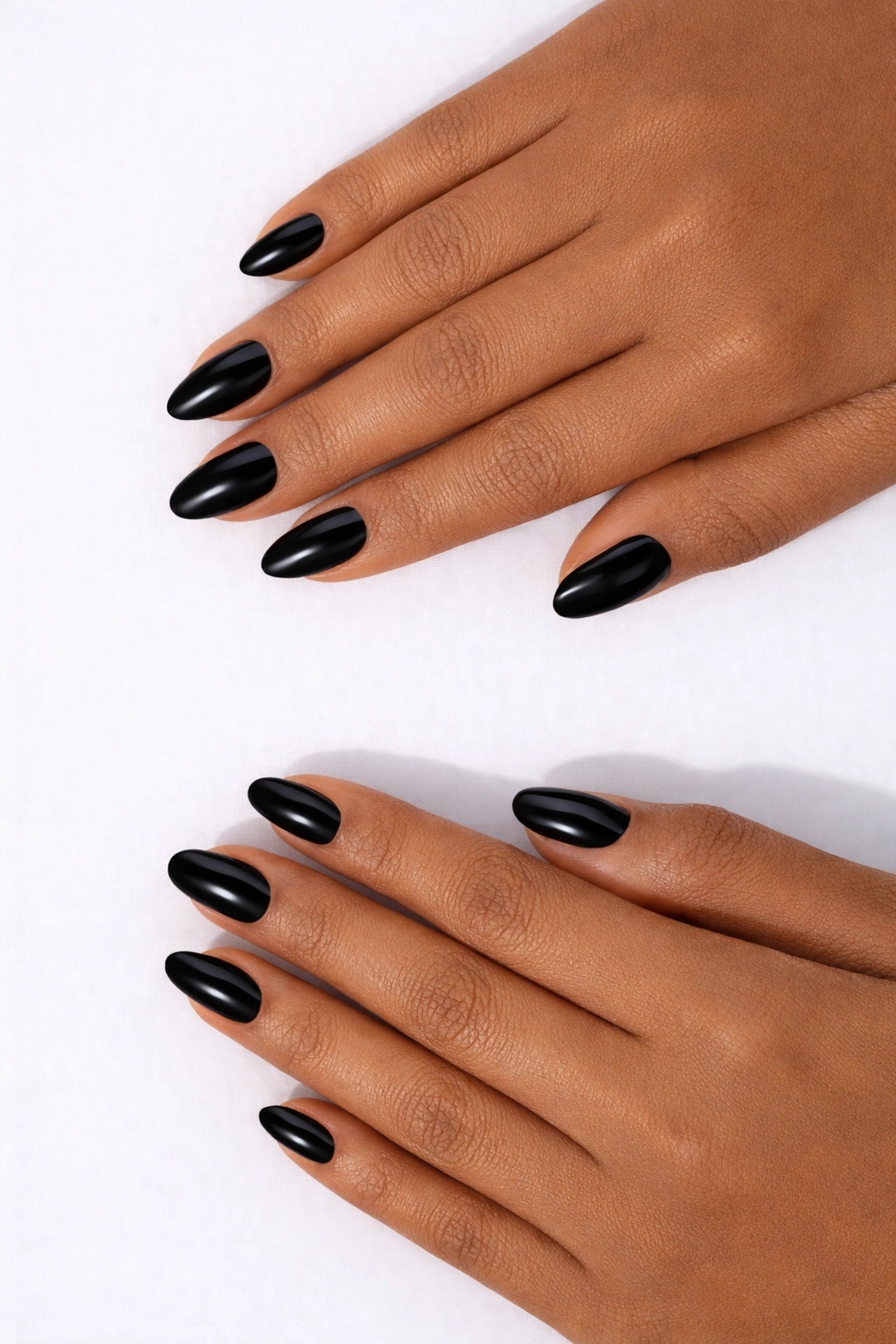 Cuddle My Wrist Gel Nail Polish - 01 Umbreon Black